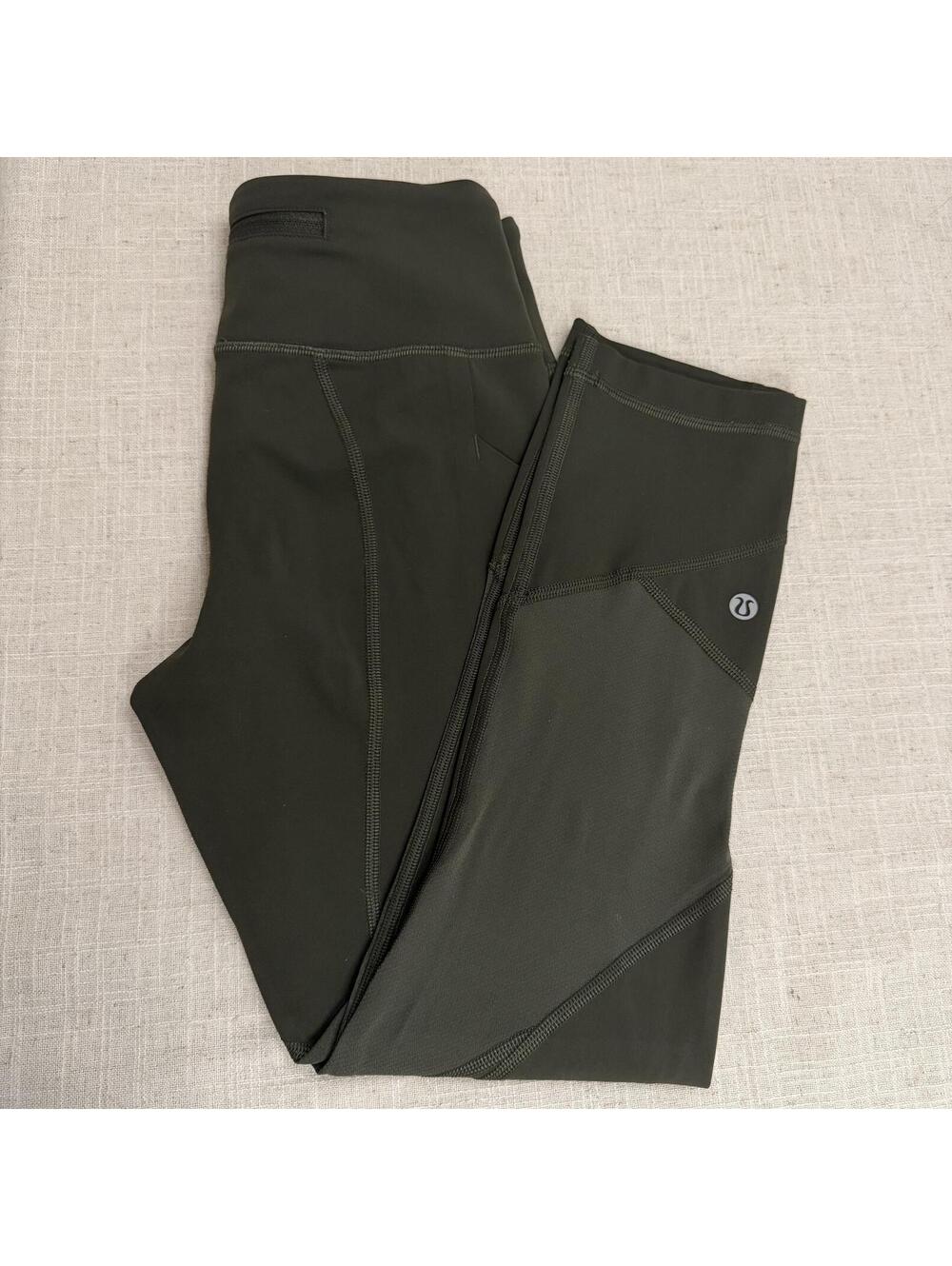 Lululemon Womens Size 2 Olive High Rise Cropped Leggings Zip Pocket Yoga